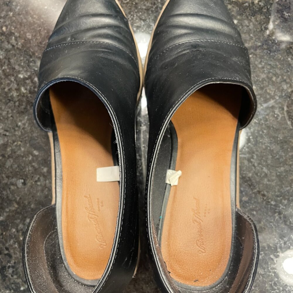 Universal Thread Open Side Black Booties Size 7 - image 3